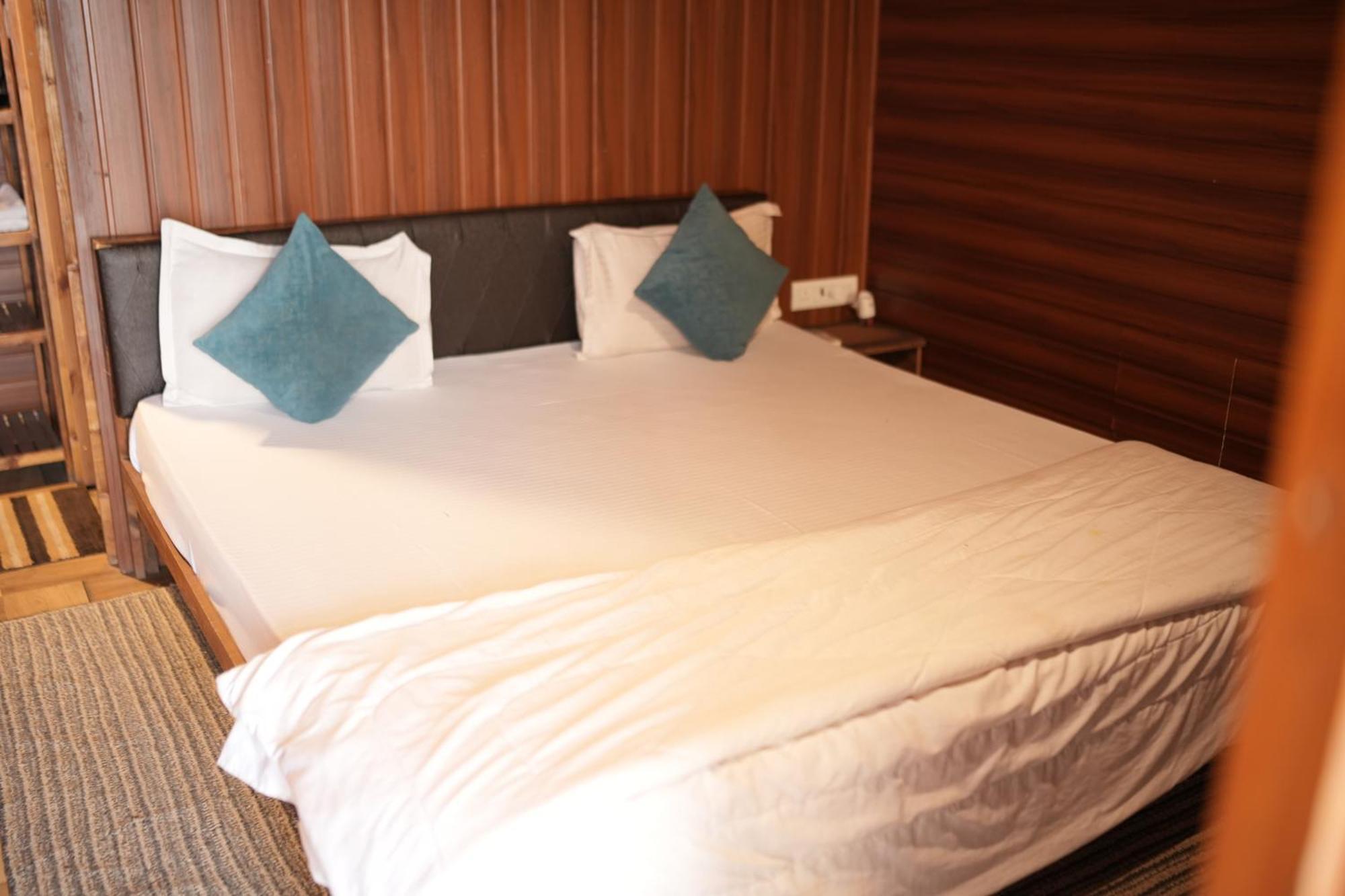 Samadhan Resort And Boating Πούνε Εξωτερικό φωτογραφία